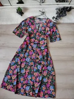 Floral dress — source photo for AI generation